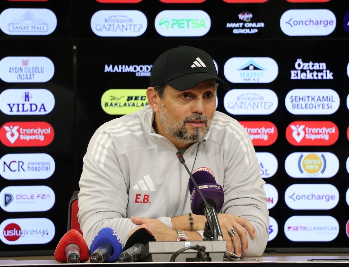 Trendyol Süper Lig'in 9. haftasında deplasmanda Gaziantep FK'ye 3-2 yenilen Hesap.com Antalyaspor...