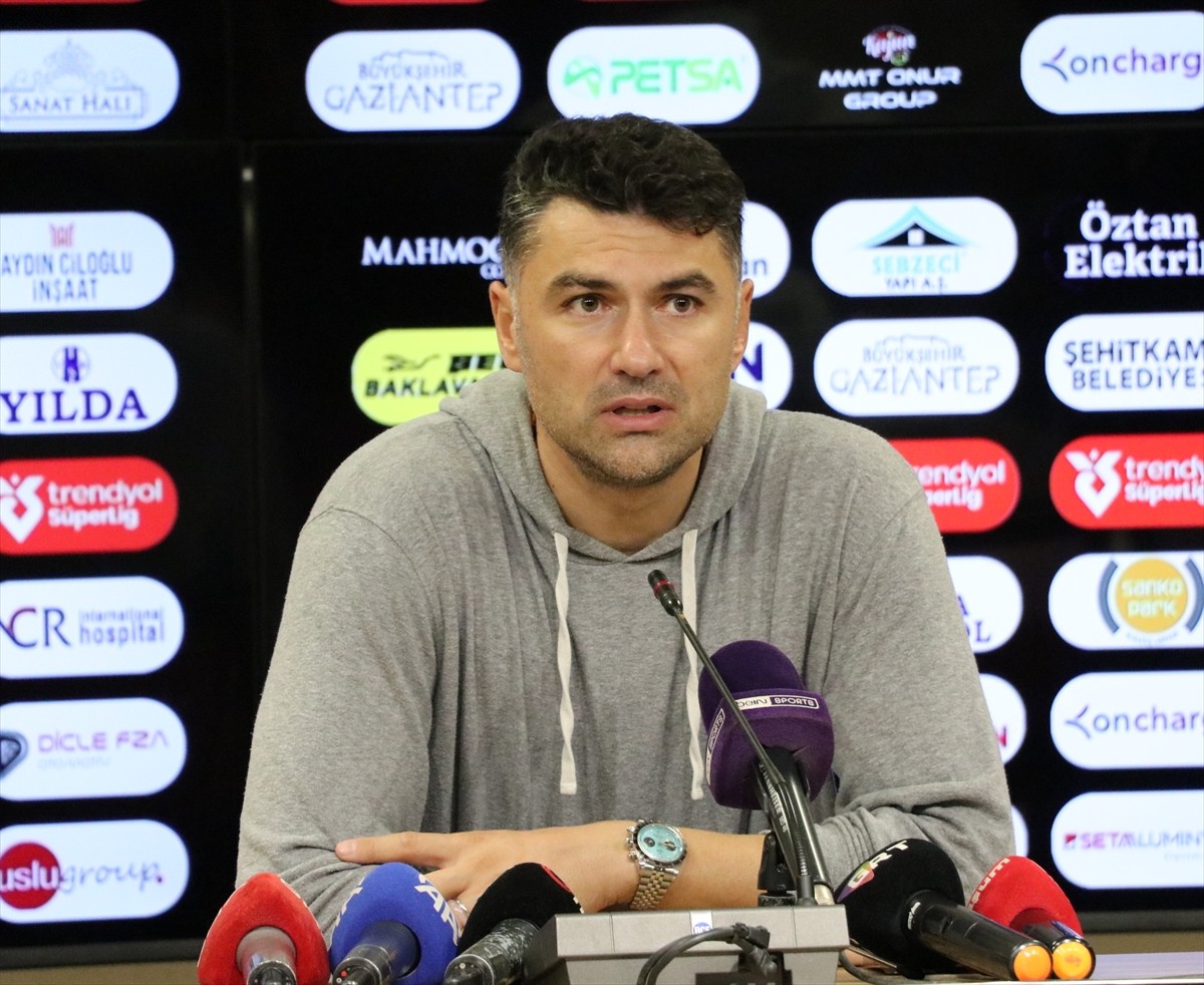 Trendyol Süper Lig'in 9. haftasında Hesap.com Antalyaspor'u 3-2 mağlup eden Gaziantep FK'nin...