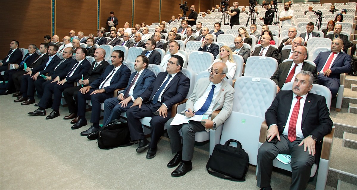 Türk dünyasından mühendisleri bir araya getirmeyi ve teknolojik iş birliğini amaçlayan 3. Türk...