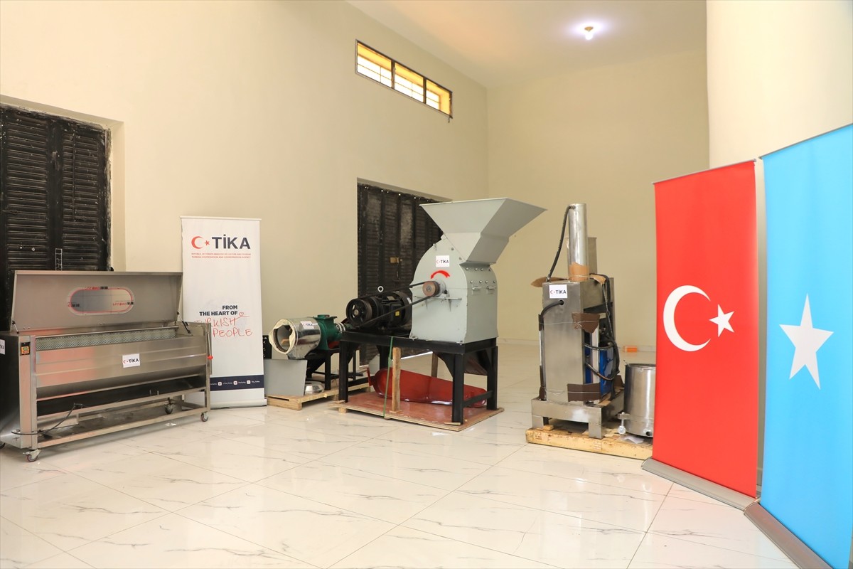 Türk İşbirliği ve Koordinasyon Ajansı Başkanlığı (TİKA), Somali'nin Afgoye, Balad ve Jowhar...