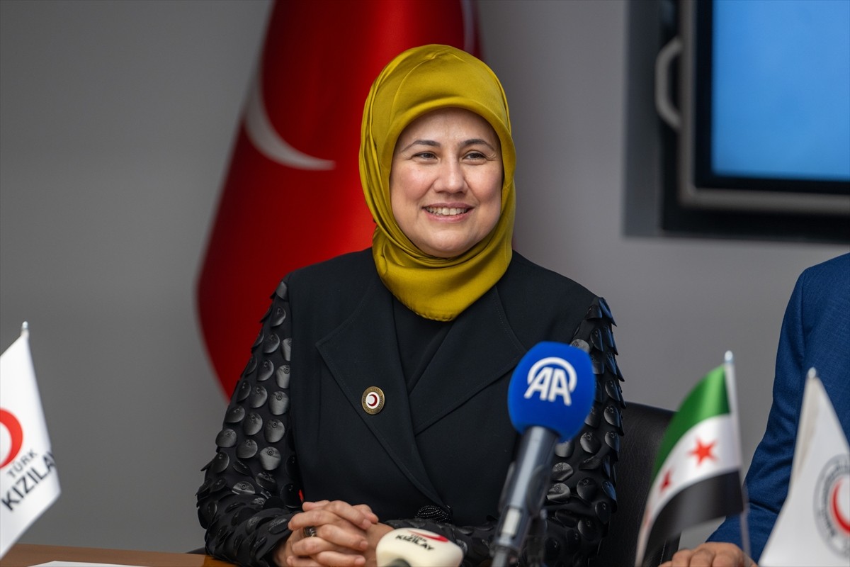 Türk Kızılay ile Suriye Arap Kızılayı arasında 3 ayrı alanda işbirliğini öngören protokol...