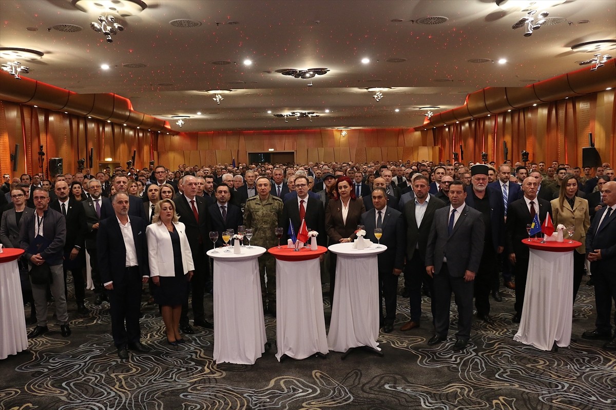 Türkiye Cumhuriyeti'nin kuruluşunun 102. yıl dönümü ve 29 Ekim Cumhuriyet Bayramı, Balkan...