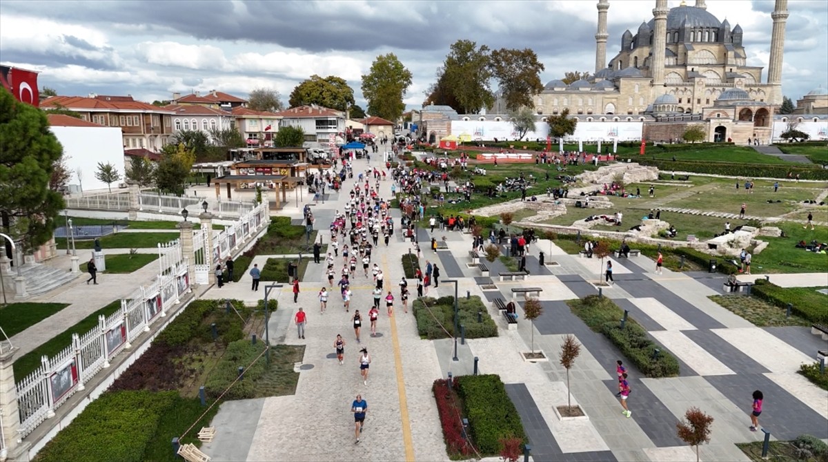 Türkiye Oryantiring Şampiyonası Şehit Dilay ve Cem Kerman 1. Kademe ve Bayrak Yarışları, Edirne'de...