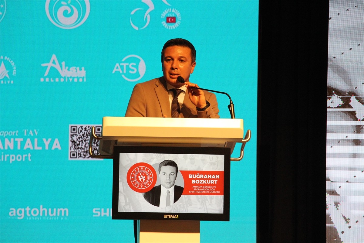 Uluslararası Bisiklet Birliği (UCI) tarafından Antalya'da 6-9 Kasım'da düzenlenecek "UCI Gran...