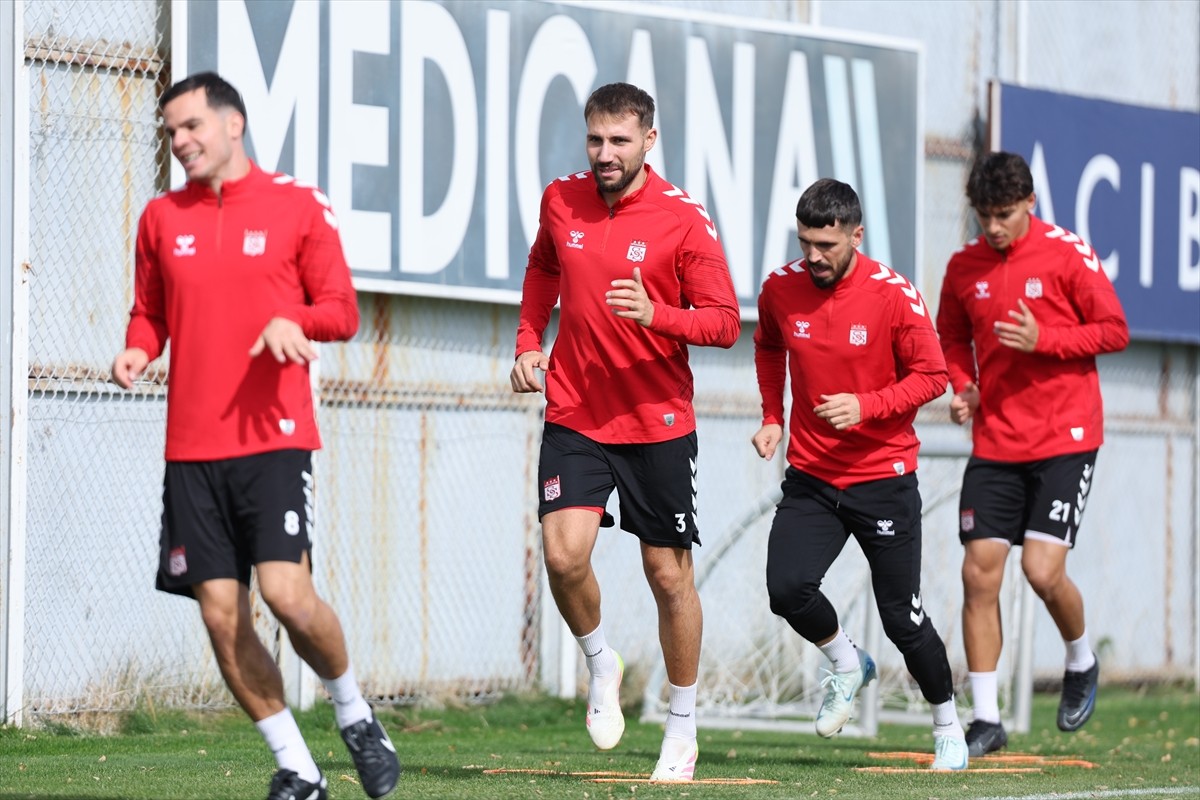 Ziraat Türkiye Kupası 3. eleme turunda 28 Ekim Salı günü deplasmanda Kepezspor'la karşılaşacak...
