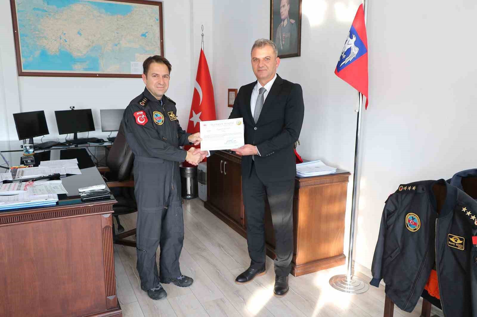 2025 YANGIN SEZONUNDA ORMANLARI KORUMA MÜCADELESİNDE GECE GÜNDÜZ GÖREV ALAN AYDIN JANDARMA...