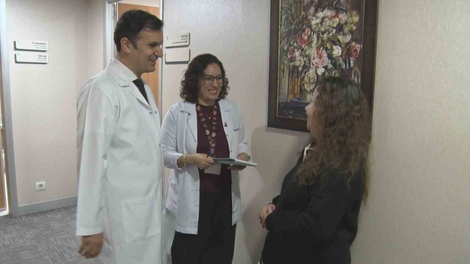 21 SENEDİR DİYALİZ TEDAVİSİ GÖREN 45 YAŞINDAKİ HASTA, GERÇEKLEŞTİRİLEN ORGAN NAKLİYLE SAĞLIĞINA...