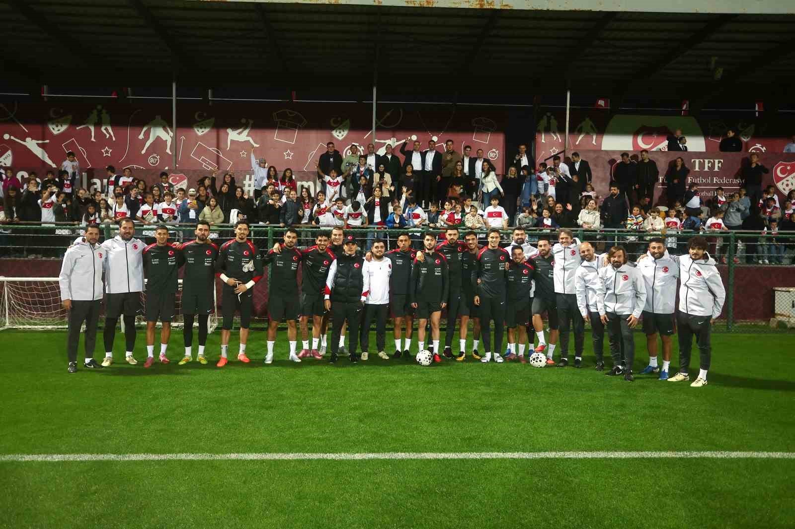 A MİLLİ FUTBOL TAKIMI, 2026 FIFA DÜNYA KUPASI AVRUPA ELEMELERİ'NDE BULGARİSTAN VE İSPANYA İLE...