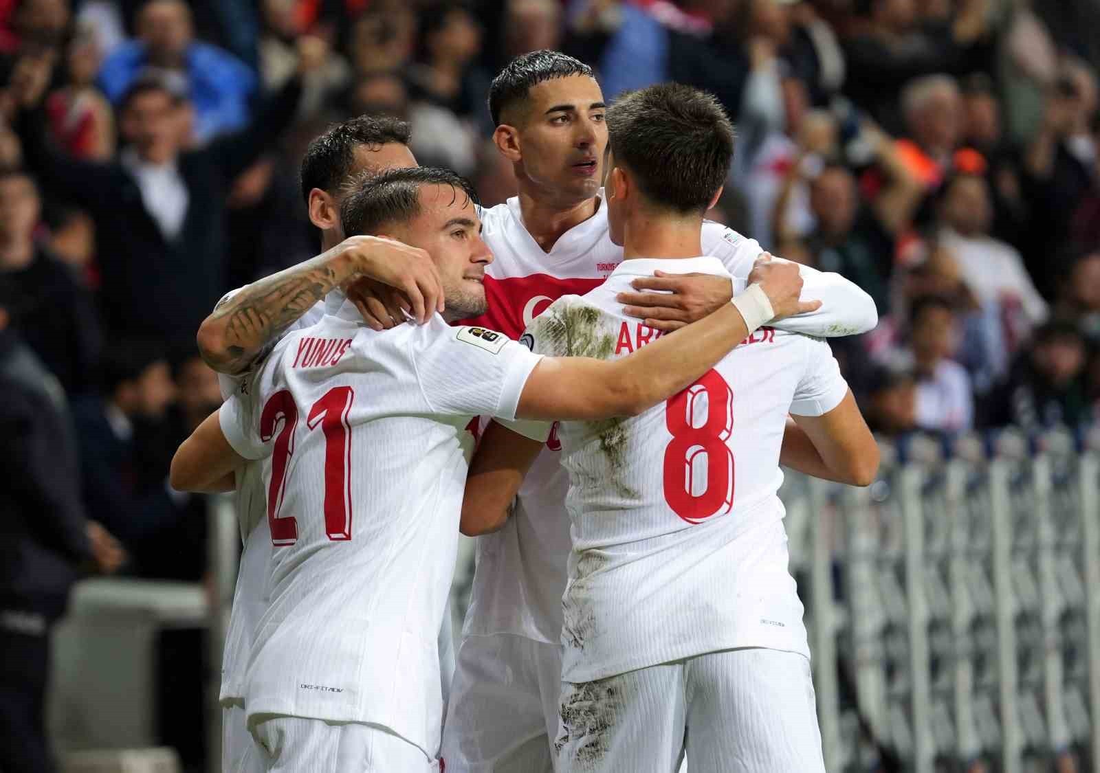 A MİLLİ FUTBOL TAKIMI, 2026 FIFA DÜNYA KUPASI AVRUPA ELEMELERİ E GRUBU 5. MAÇINDA YARIN BURSA'DA...