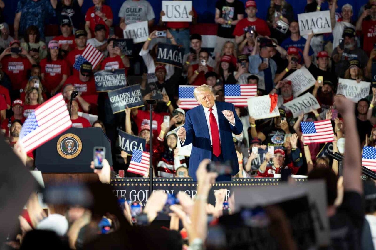 ABD’DE GEORGİA EYALET MAHKEMESİ, BAŞKAN DONALD TRUMP VE EKİBİNİN 2020 BAŞKANLIK SEÇİMİ SONUCUNU...