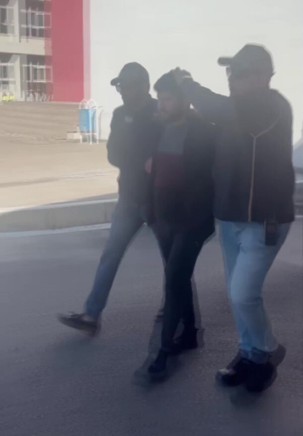 ADANA’DA FETÖ/PDY’NİN EMNİYET MAHREM YAPILANMASINDA ÖZEL HAREKÂT POLİSLERİNDEN SORUMLU OLDUĞU...