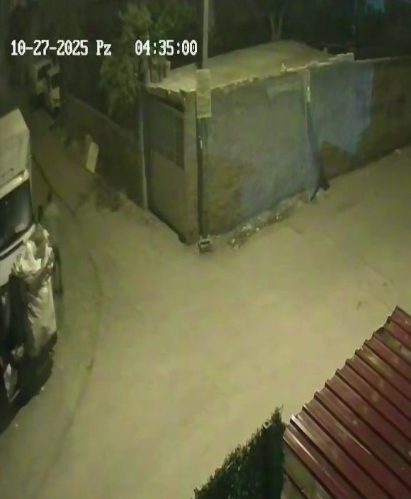 ADANA’DA PARK HALİNDEKİ KAMYONETTEN İKİ MATKAP İLE BİR İSPİRAL ALETİ ÇALAN HIRSIZ ANBEAN GÜVENLİK...