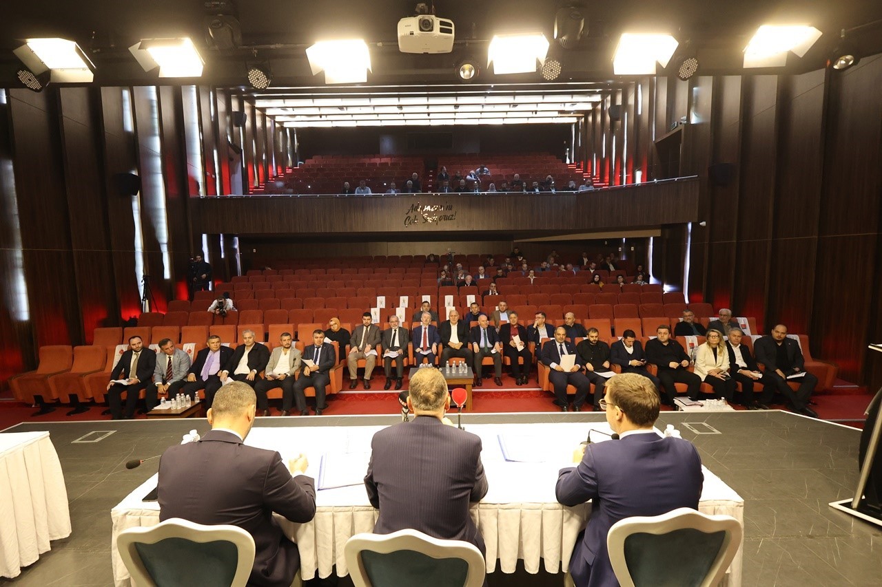 ADAPAZARI BELEDİYESİ KASIM AYI OLAĞAN MECLİS TOPLANTISI, ADAPAZARI BELEDİYE BAŞKANI MUTLU...