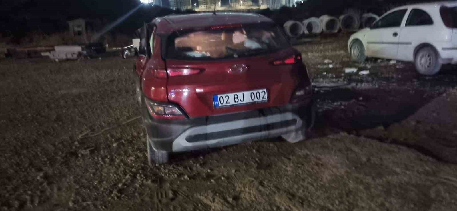 ADIYAMAN’IN GÖLBAŞI İLÇESİNDE ALKOLLÜ SÜRÜCÜNÜN KULLANDIĞI ARACIN KAZA YAPMASI SONUCU 4 KİŞİ...