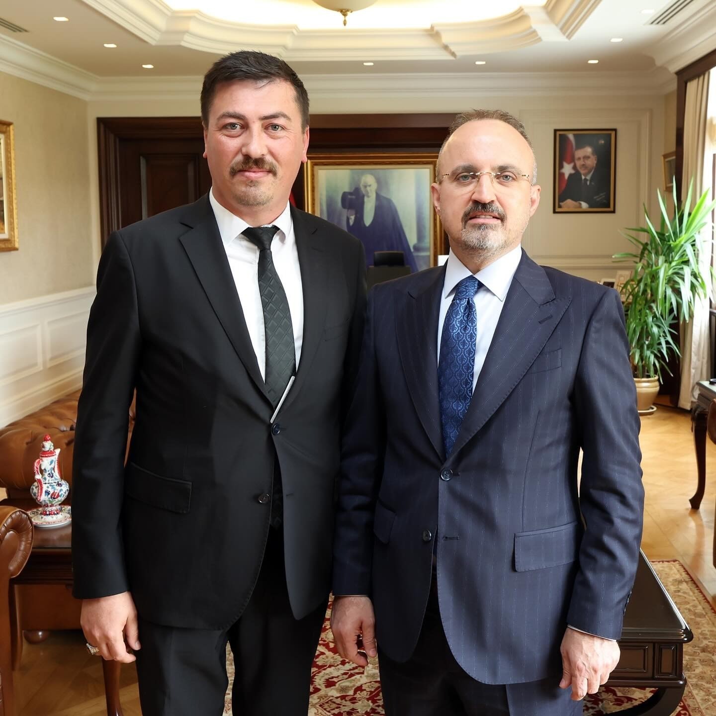 AK PARTİ EDREMİT İLÇE BAŞKANI RIFAT ERTAŞ, EDREMİT BELEDİYE BAŞKANI MEHMET ERTAŞ’IN "KIYI KENAR...