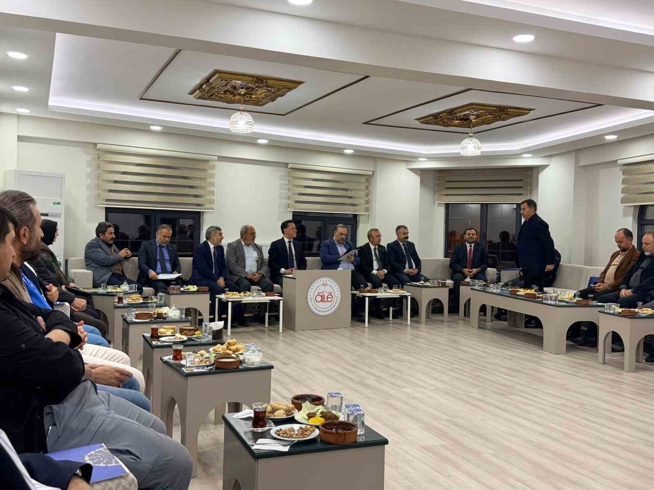 AK PARTİ ESKİŞEHİR MİLLETVEKİLİ NEBİ HATİPOĞLU, ŞEHRİN EĞİTİM ALANINDAKİ İHTİYAÇLARI VE GENÇLERİN...