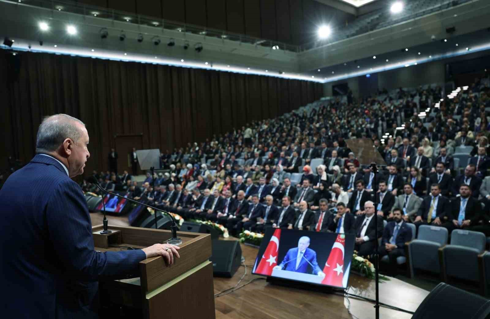 AK PARTİ ESKİŞEHİR TEŞKİLATI, ANKARA’DA DÜZENLENEN 175. GENİŞLETİLMİŞ İL BAŞKANLARI TOPLANTISI’NA...