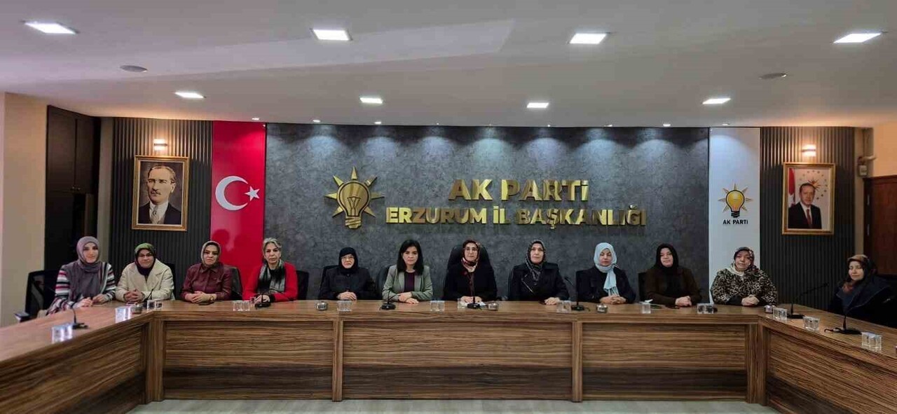 AK PARTİ KADIN KOLLARI BAŞKANLIĞI, " 25 KASIM KADINA YÖNELİK ŞİDDETE KARŞI ULUSLARARASI MÜCADELE...