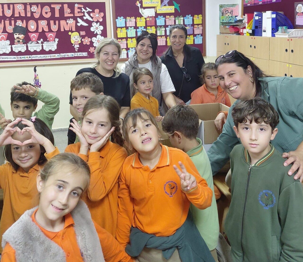 ALAÇATI’DA İLKOKUL ÖĞRENCİLERİNDEN ANLAMLI DAYANIŞMA ÖRNEĞİ