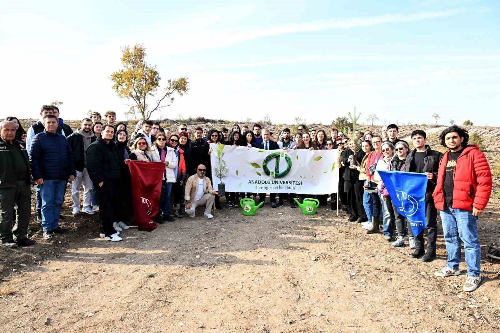 ANADOLU ÜNİVERSİTESİ ENGELLİLER ENTEGRE YÜKSEKOKULU (EEYO) TARAFINDAN DÜZENLENEN ‘YUNUS’UN...