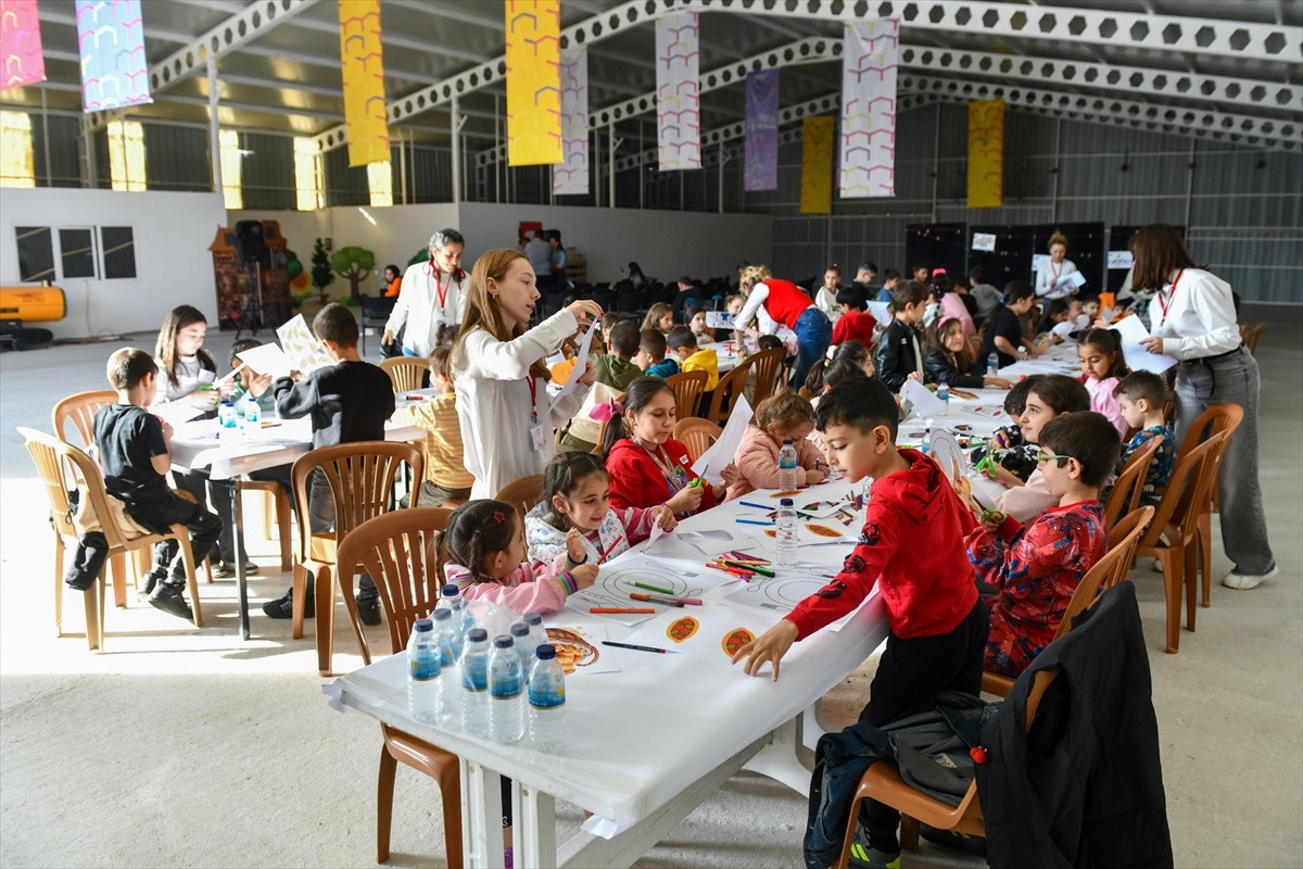 Ankara Büyükşehir Belediyesi (ABB), Atatürk Orman Çiftliği'ndeki (AOÇ) tarihi hangarları kültür ve...