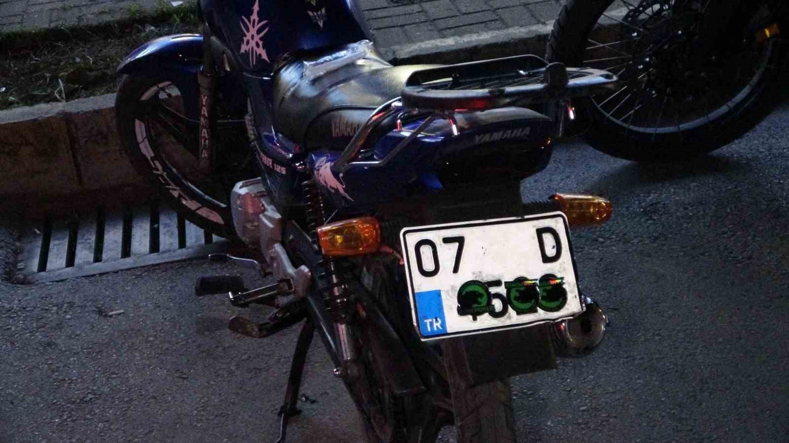 ANTALYA’NIN MANAVGAT İLÇESİNDE MOTOSİKLET VE SÜRÜCÜLERE YÖNELİK GERÇEKLEŞTİRİLEN ŞOK UYGULAMADA...