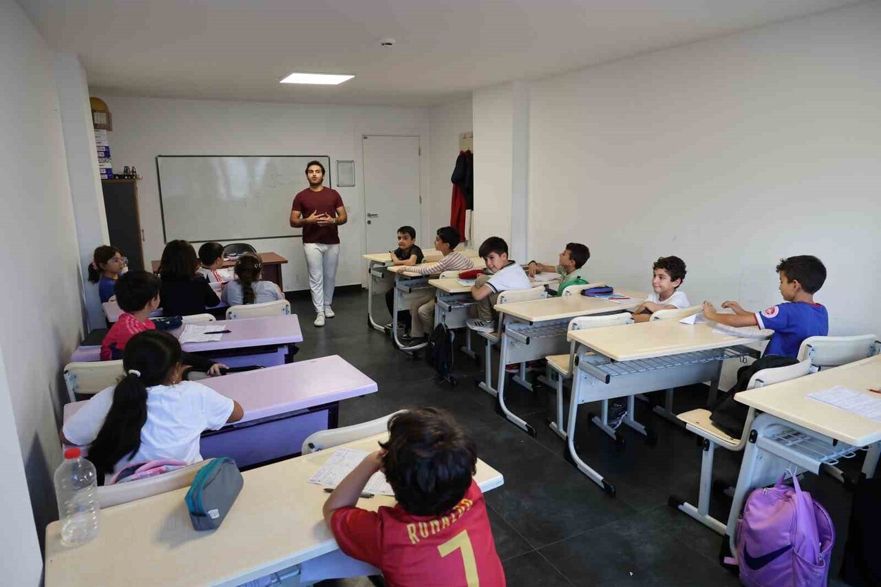 ATABEM'İN YENİ EĞİTİM-ÖĞRETİM YILI KIŞ DÖNEMİ KURSLARI YOĞUN İLGİ İLE BAŞLADI.