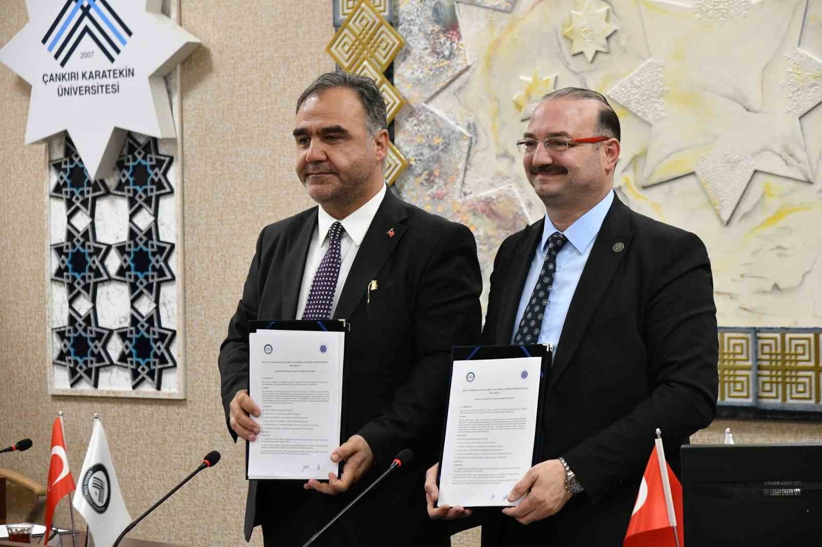 ATATÜRK ÜNİVERSİTESİNİN ÖNCÜLÜĞÜNDE YÜRÜTÜLEN BÖLGE ÜNİVERSİTELERİ ARAŞTIRMA, GELİŞTİRME VE İŞ...