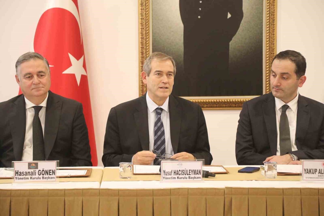 ATSO, ANTALYA OSB VE İŞKUR ARASINDA İŞBİRLİĞİ PROTOKOLÜ İMZALANDI.