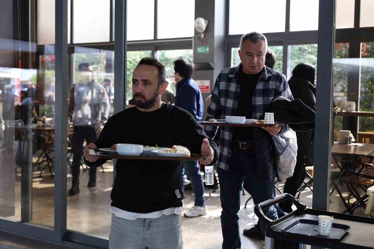 AYDIN BÜYÜKŞEHİR BELEDİYESİ TARAFINDAN VATANDAŞLARLA BULUŞTURULAN HAVUZ KAFE, HİJYEN VE KALİTE...