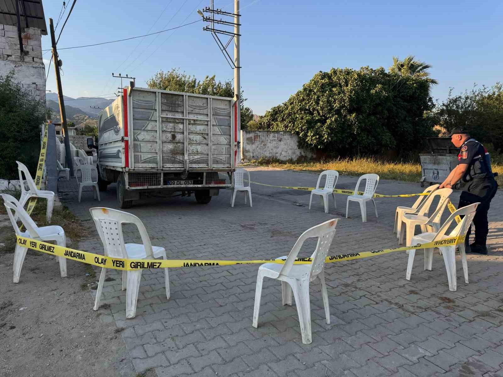 AYDIN’IN EFELER İLÇESİNDE 4 YAŞINDAKİ ENES ÇELEBİ’Yİ KULLANDIĞI KAMYONETLE GERİ MANEVRA YAPARKEN...