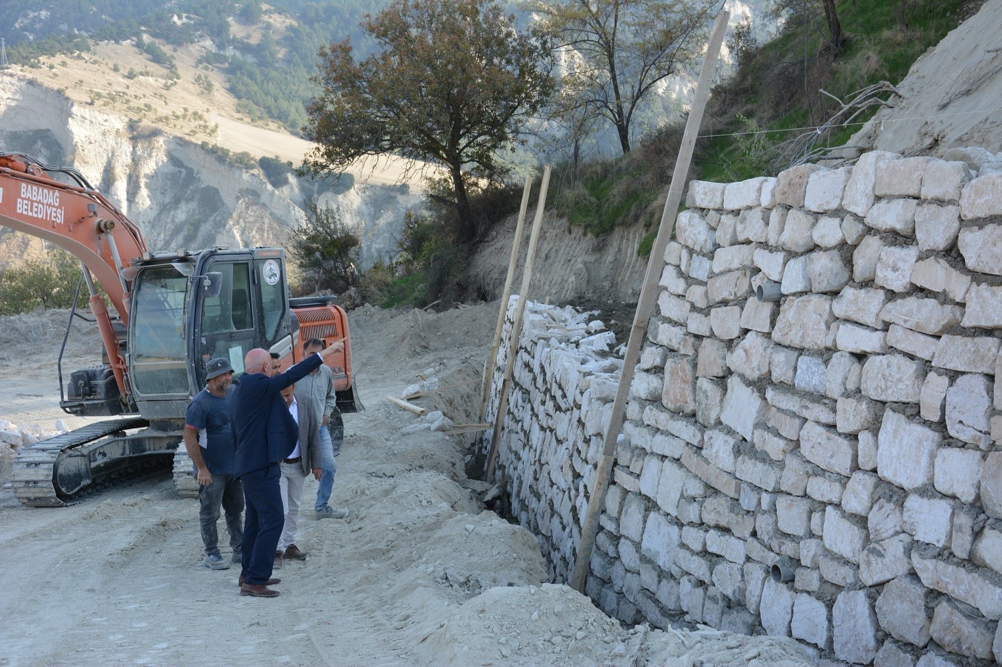 BABADAĞ BELEDİYESİ TARAFINDAN, BABADAĞLI VATANDAŞLARIN ETKİNLİKLERİNİ DAHA KONFORLU BİR ALANDA...