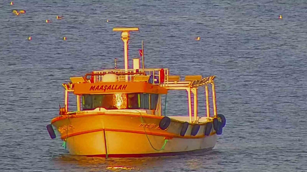 BALIKÇI TEKNESİNE DENİZDE SALDIRI İDDİASI