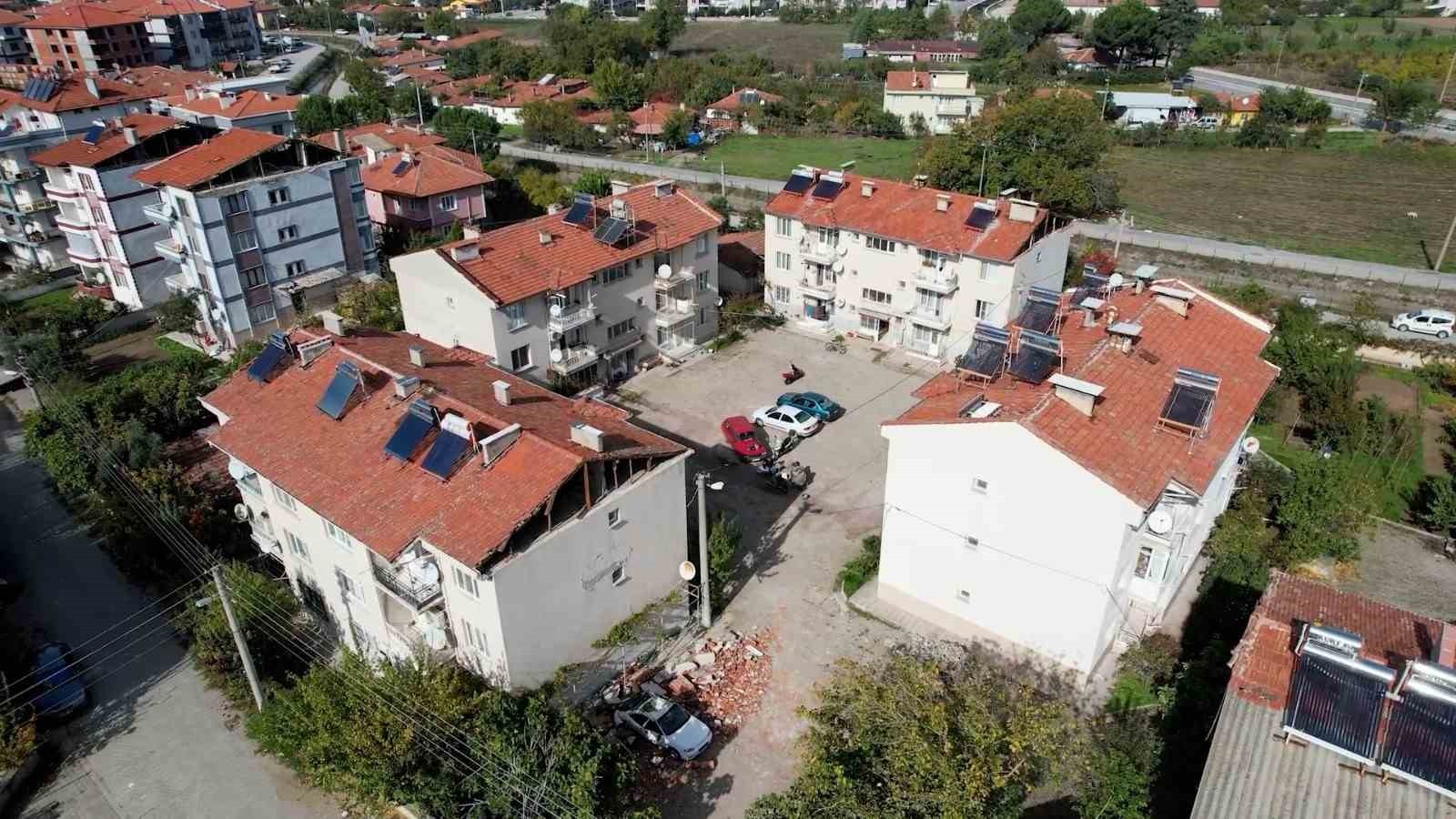 BALIKESİR'İN SINDIRGI İLÇESİNDE 10 AĞUSTOS VE 27 EKİM'DE MEYDANA GELEN 6 BÜYÜKLÜĞÜNDEKİ DEPREMLER...