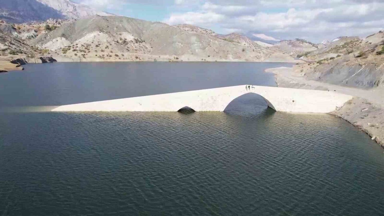 BARAJ SULARI ALTINDA KALACAK OLAN ROMA DÖNEMİNDEN KALMA 1500 YILLIK ADIYAMAN’IN GÖLBAŞI...