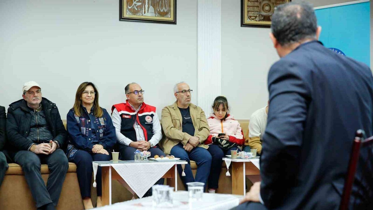 BAYBURT'TA ‘ÇİFTÇİ BULUŞMALARI' PANELİ GERÇEKLEŞTİRİLDİ