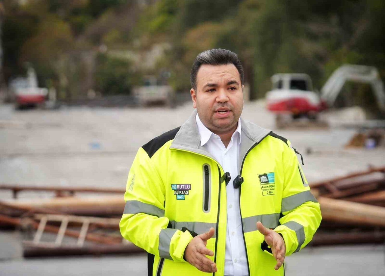 BEŞİKTAŞ BELEDİYE BAŞKAN VEKİLİ RASİM ŞİŞMAN, DEPREME DAYANIKLI OLMADIĞI TESPİT EDİLEREK HİZMETE...