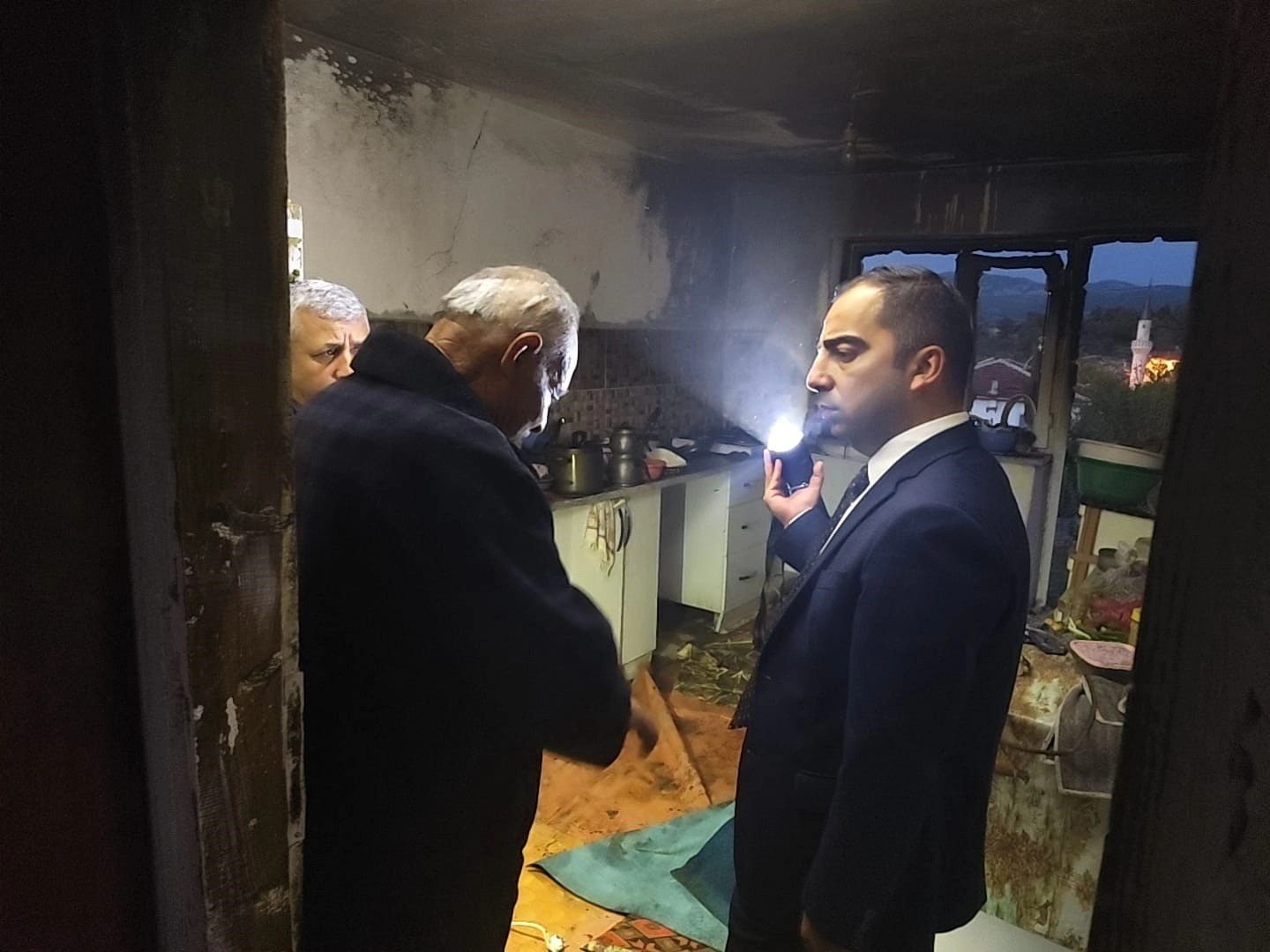 BİLECİK’TE EV YANGINI KONTROL ALTINA ALINDI