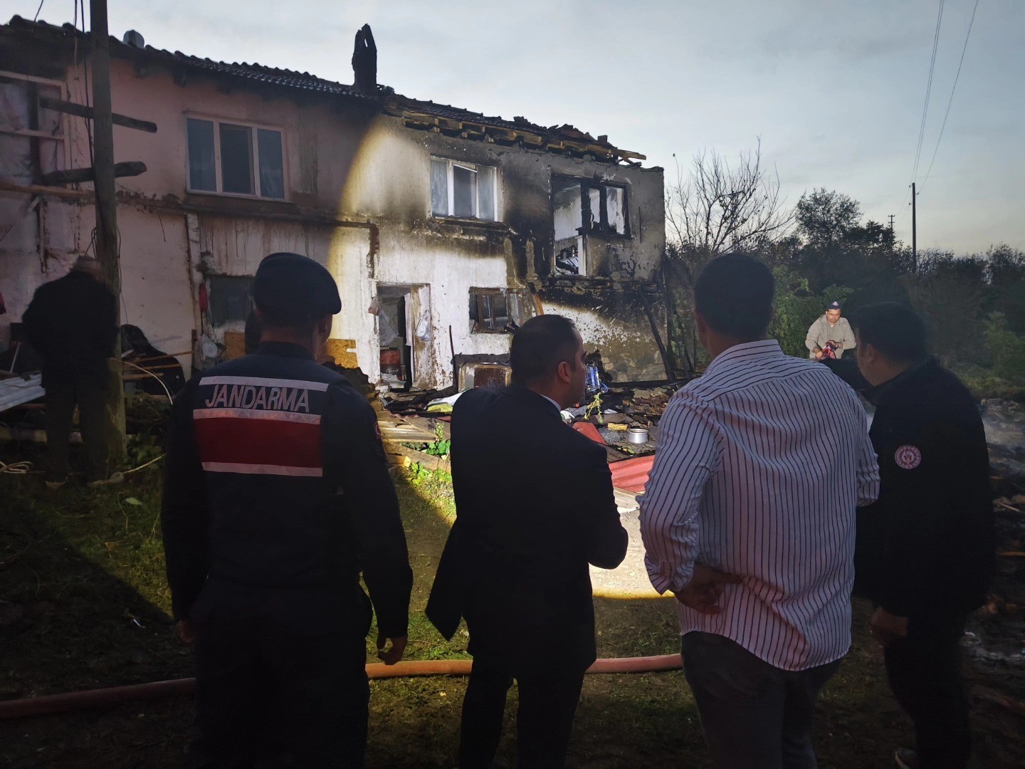 BİLECİK’TE EV YANGINI KONTROL ALTINA ALINDI