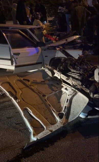 BİTLİS’İN AHLAT İLÇESİNDE AKŞAM SAATLERİNDE MEYDANA GELEN TRAFİK KAZASINDA 5 KİŞİ...