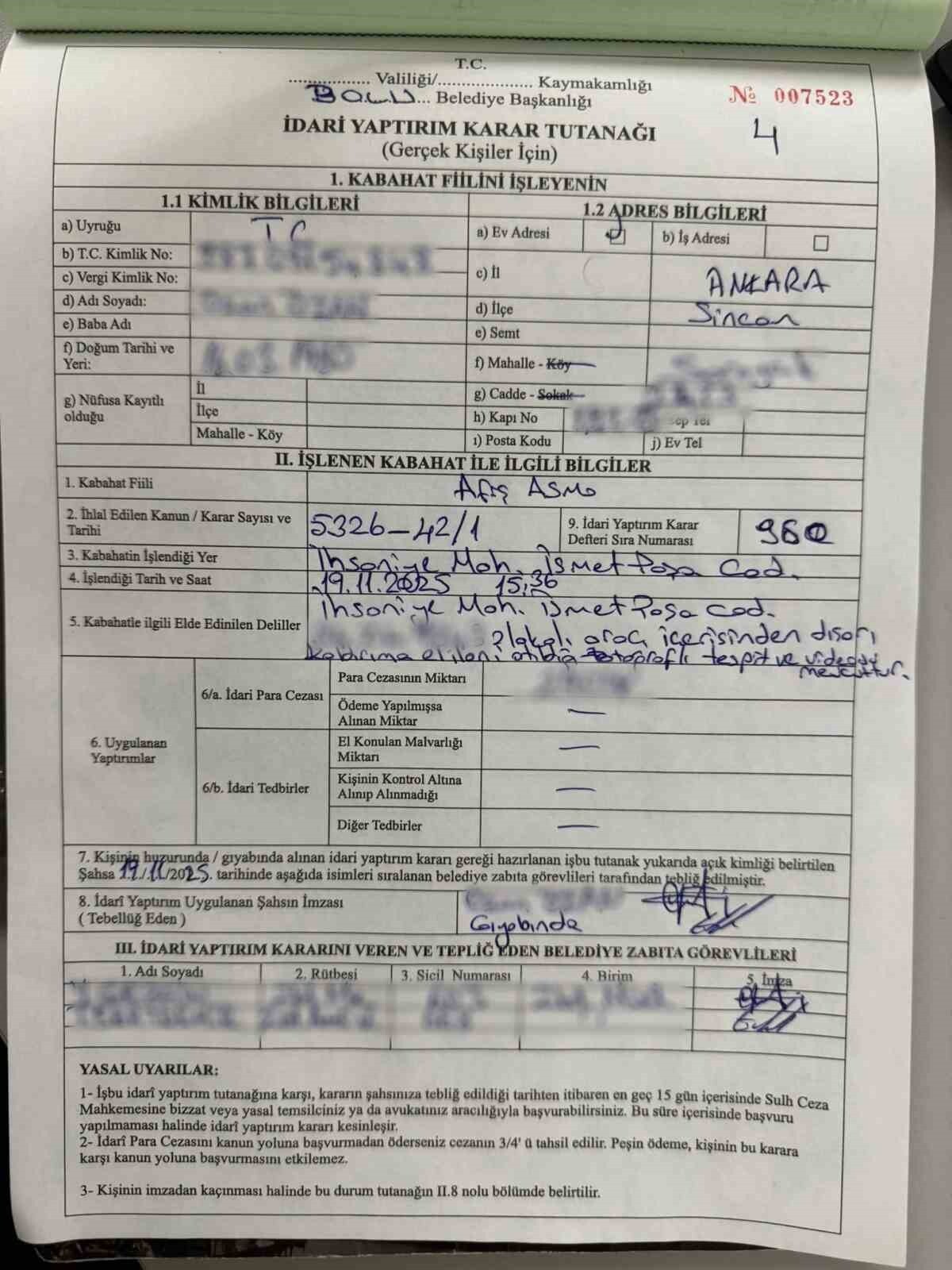 BOLU’DA SEYİR HALİNDEKİ BİR OTOMOBİLİNİN CAMINDAN REKLAM BROŞÜRÜ ATARAK ÇEVREYİ KİRLETTİĞİ TESPİT...