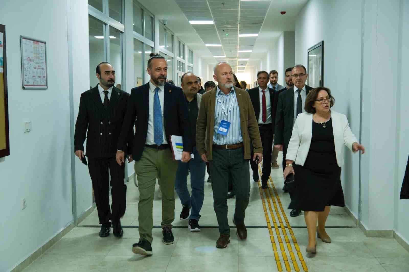 BŞEÜ’DE YÖKAK AKREDİTASYON SAHA ZİYARETİ GERÇEKLEŞTİRİLDİ