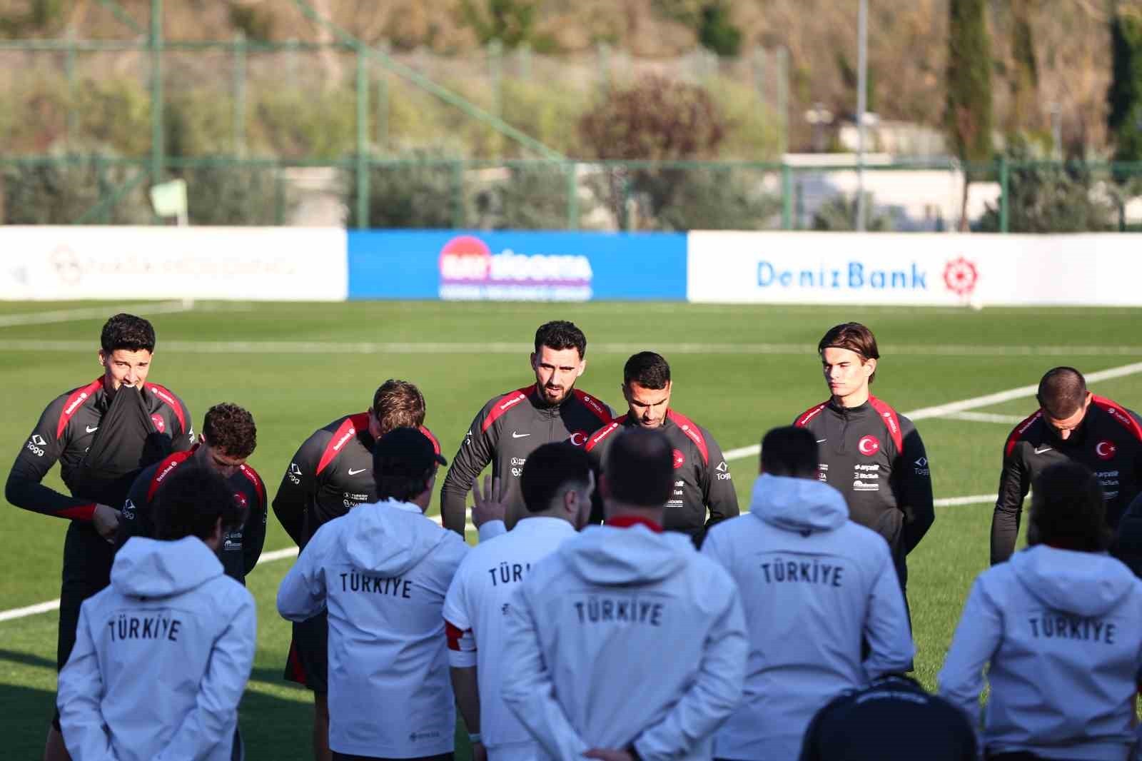 BULGARİSTAN GALİBİYETİNİN ARDINDAN 2026 FIFA DÜNYA KUPASI'NDA PLAY-OFF TURUNU GARANTİLEYEN A MİLLİ...