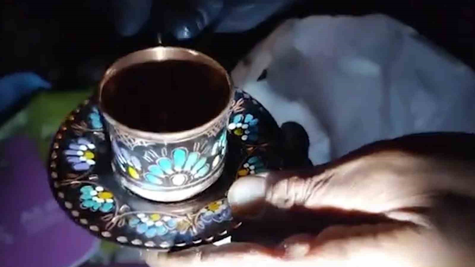 BURSA’DA İÇERİK ÜRETİCİSİ YUSUF EMRE KÜRKÇÜ VE ENGİN ALTIN, ÇÖPLERİ KARIŞTIRARAK AKILLI...