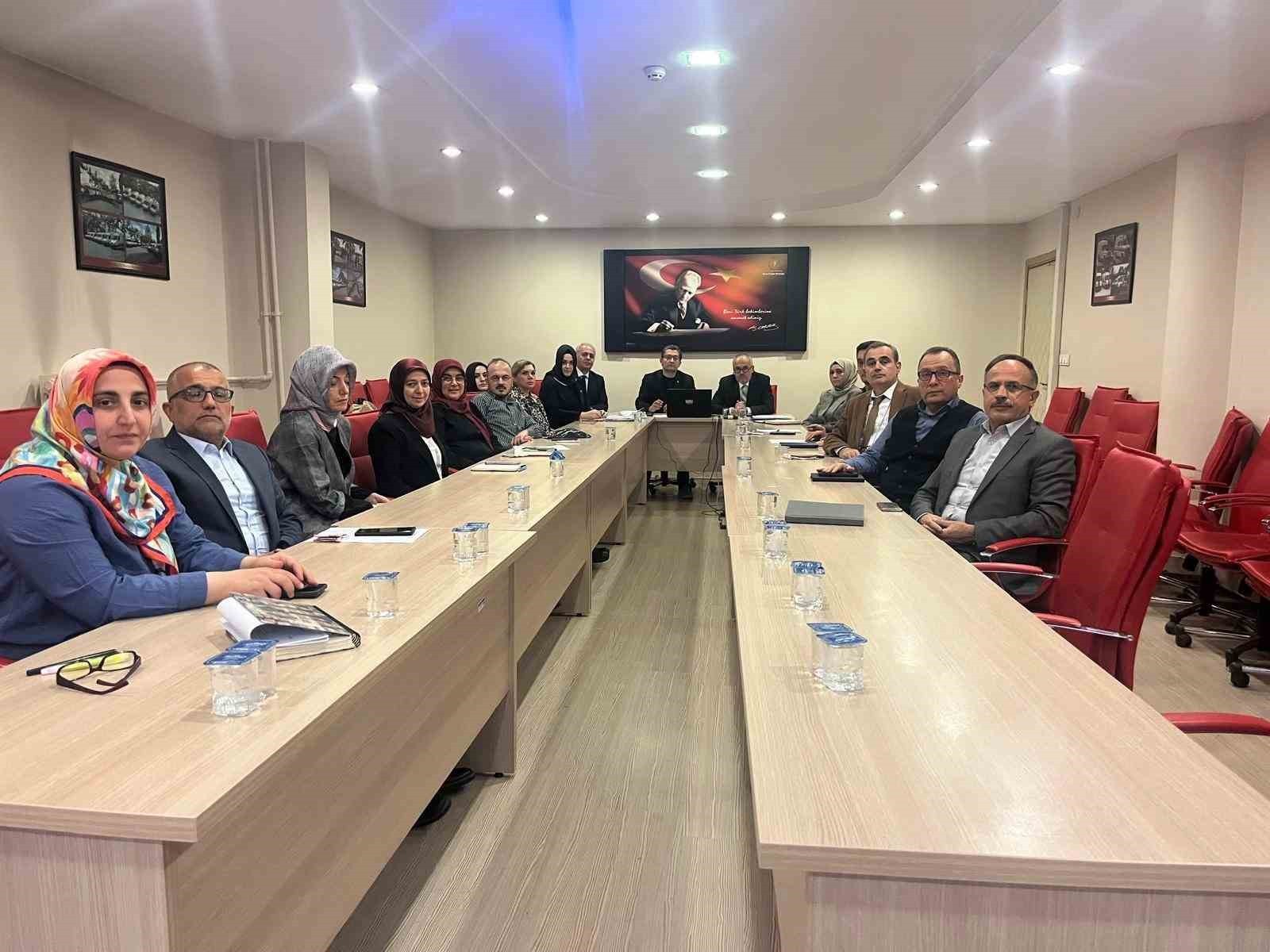 BURSA İL SAĞLIK MÜDÜRLÜĞÜ, 26-27 KASIM TARİHLERİNDE GERÇEKLEŞTİRİLECEK ULUSAL TATBİKAT ÖNCESİ...