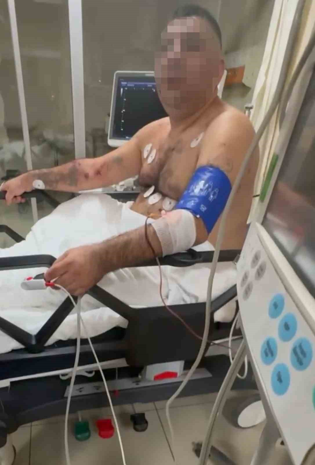 ÇEVREYE POMPALI TÜFEKLE RASTGELE ATEŞ EDEN BİR ŞAHIS, 3 KİŞİYİ YARALADI.