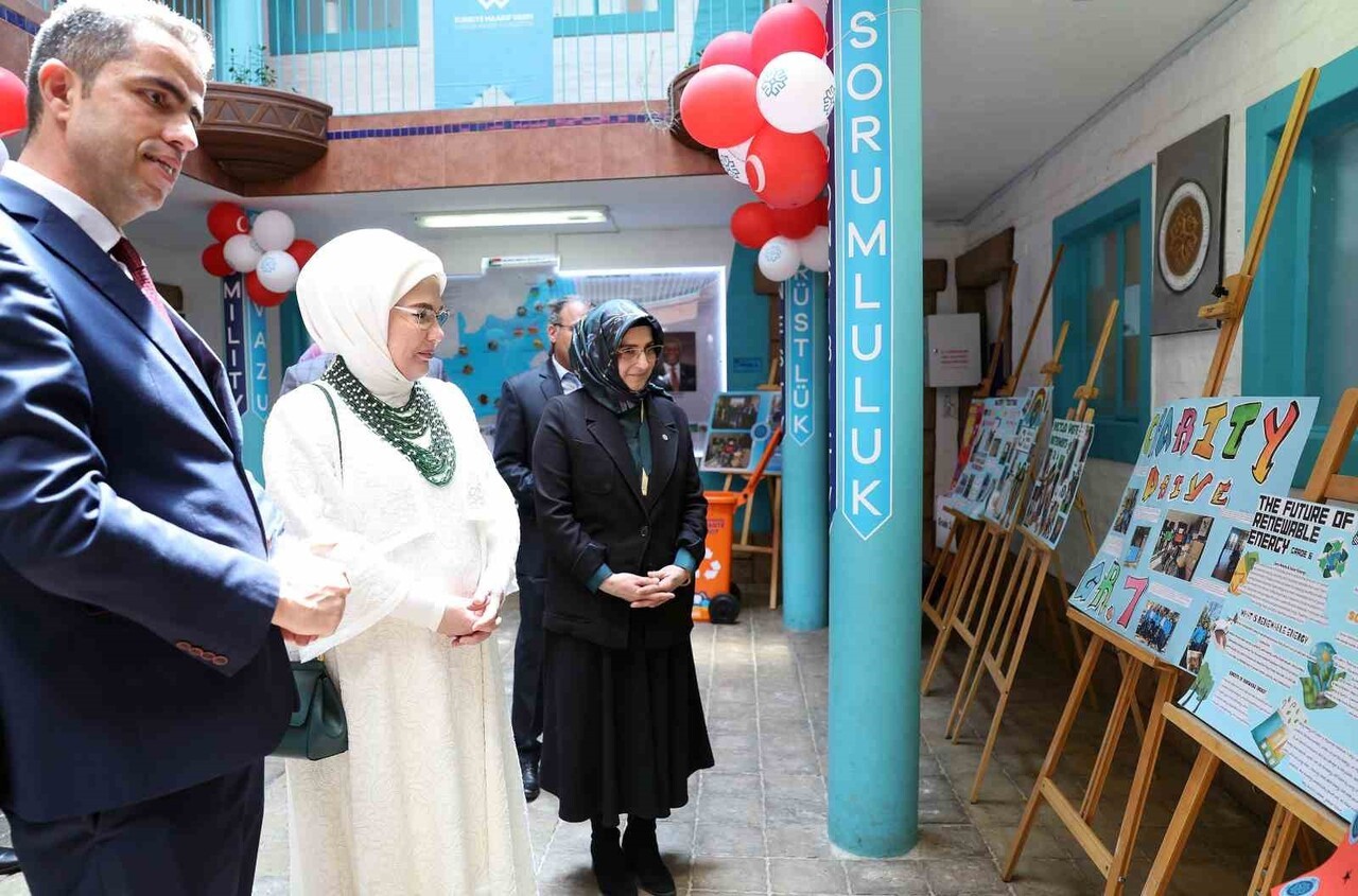 CUMHURBAŞKANI RECEP TAYYİP ERDOĞAN'IN EŞİ EMİNE ERDOĞAN, GÜNEY AFRİKA'DA ULUSLARARASI MAARİF...