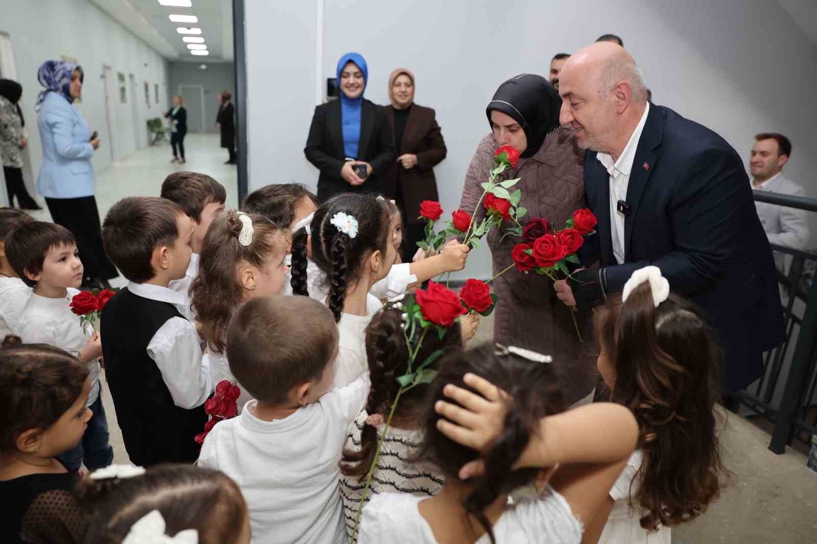 DARICA BELEDİYESİ'NİN KİŞİSEL GELİŞİM VE ÇOCUK EĞİTİM MERKEZLERİ (KİGEM), HEM KADINLARA HEM...