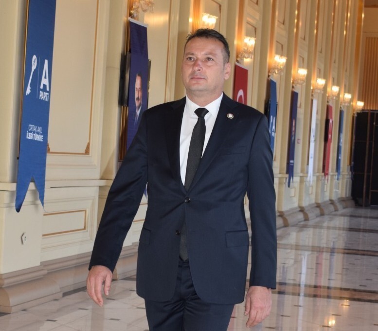 DENİZLİ ANAHTAR PARTİ İL BAŞKANI HAKAN SARUHAN, 24 KASIM ÖĞRETMENLER GÜNÜ DOLAYISIYLA YAYIMLADIĞI...