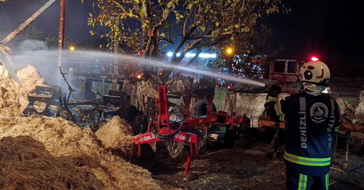 DENİZLİ’DE SAMANLIKTA ÇIKAN YANGIN BÜYÜMEDEN İTFAİYE EKİPLERİ TARAFINDAN SÖNDÜRÜLDÜ.